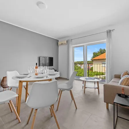 Paliska Apartamento *